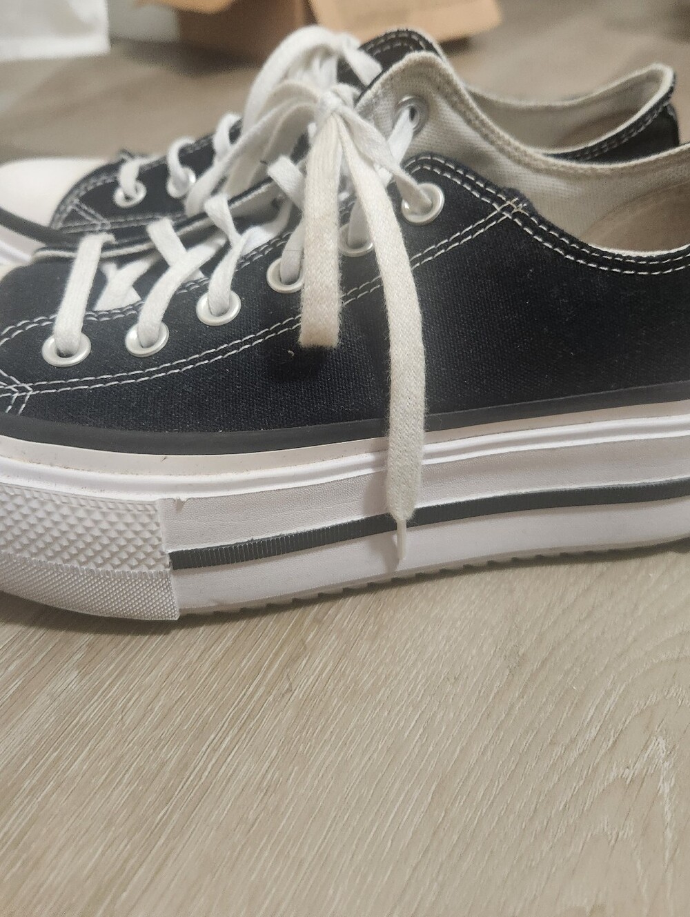 Used Converse Lift Stack - Picture 5 of 8